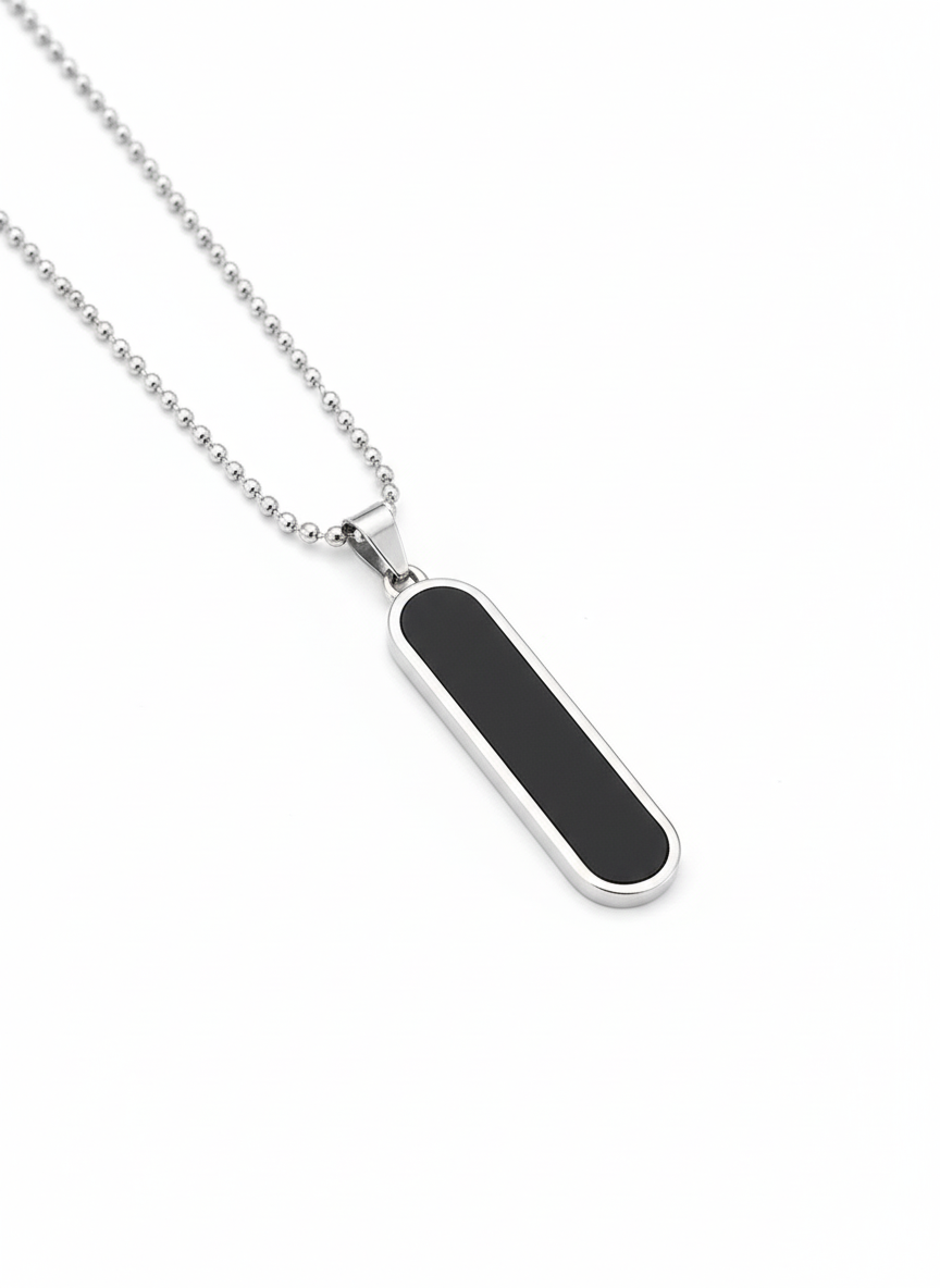 Noir Vertical Pendant