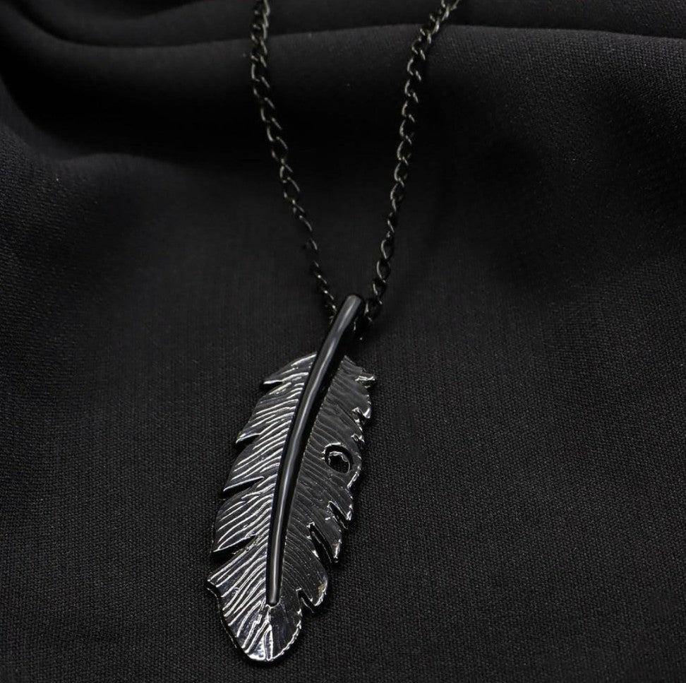 Black Feather Pendant Necklace