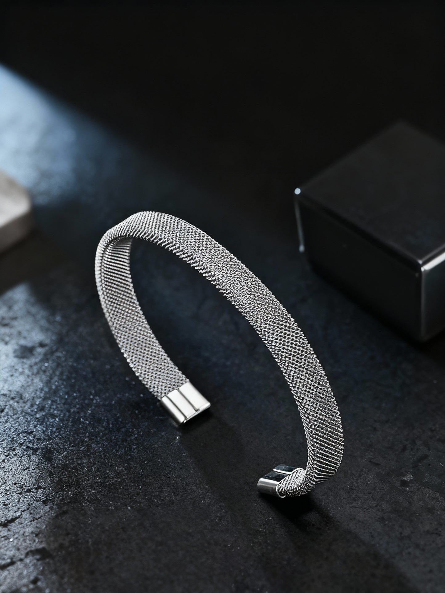 MESH BRACELET