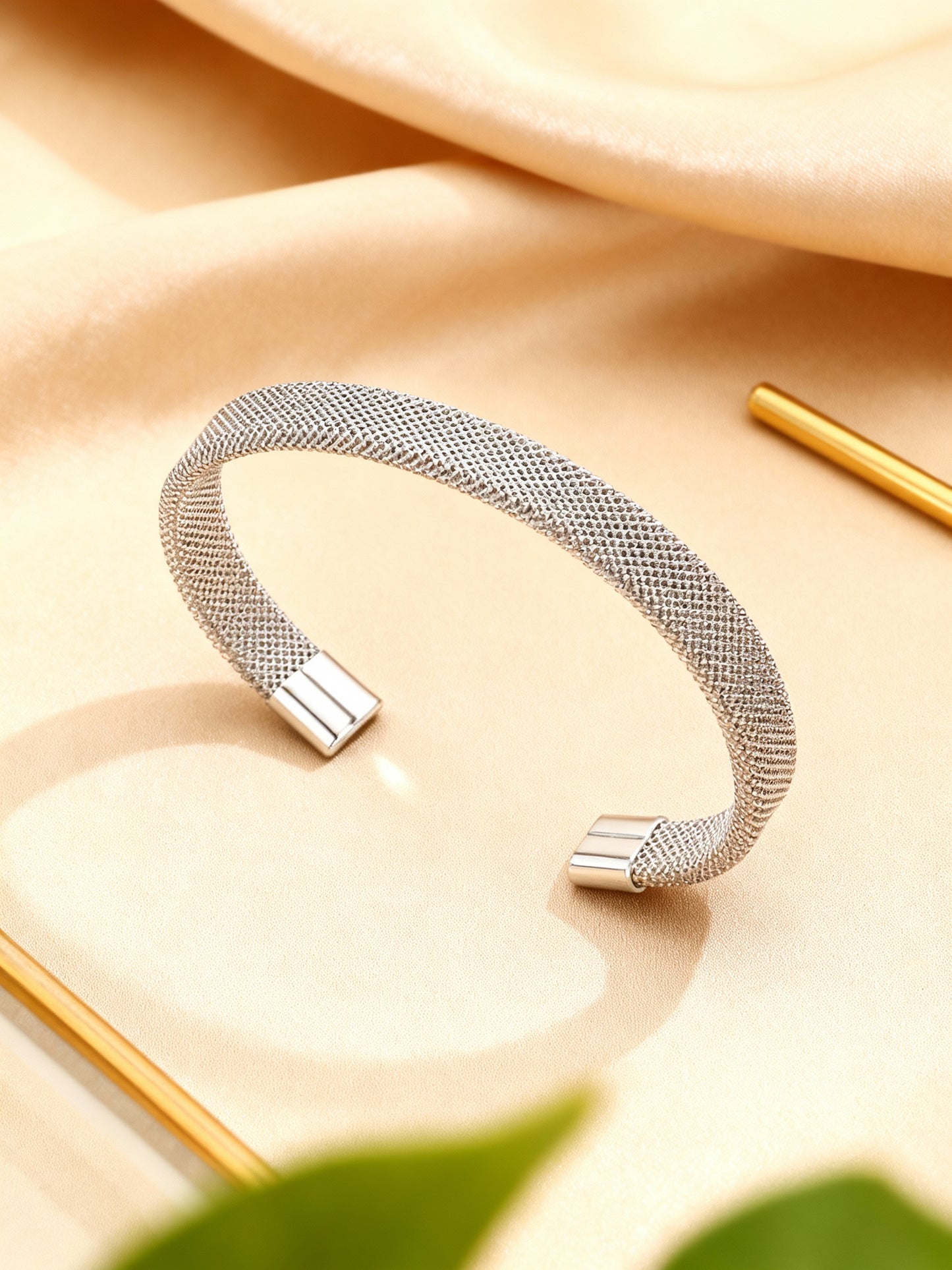 MESH BRACELET